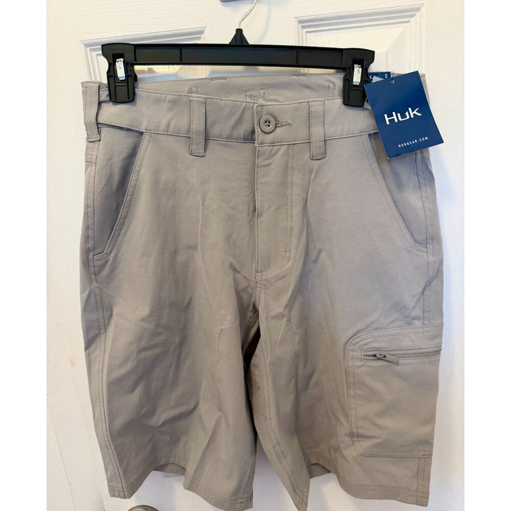 Huk Next Level 10.5" Fishing Shorts Men's Size Small Gray NWT
